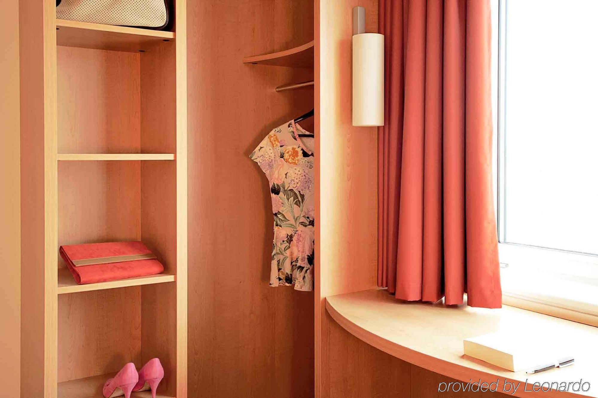 Ibis Calais Car Ferry Hotel Luaran gambar
