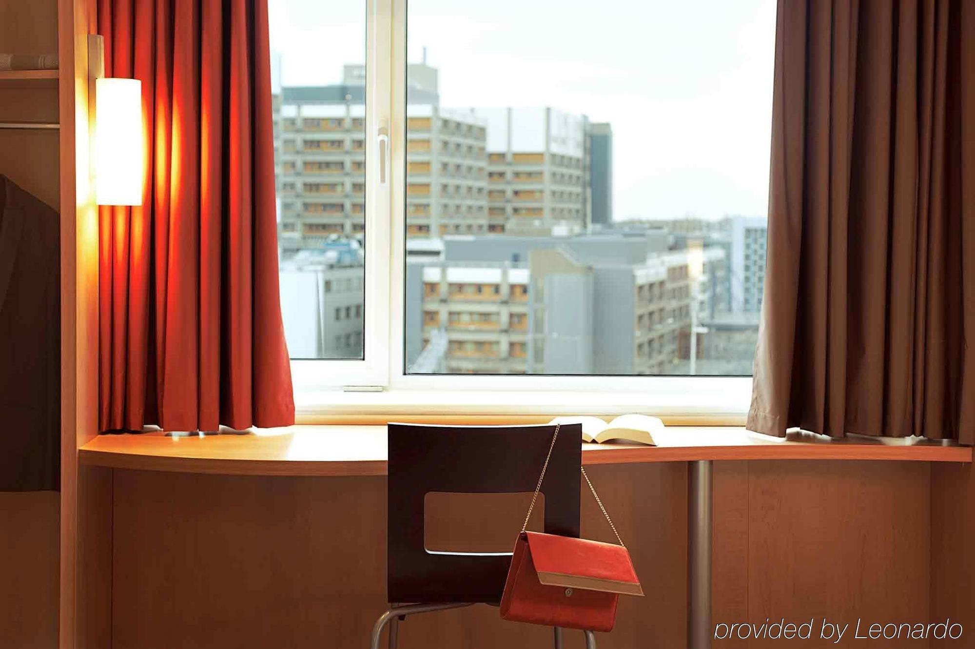 Ibis Calais Car Ferry Hotel Luaran gambar